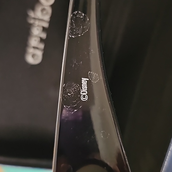 Disney Mickey Mouse Sunglasses - Picture 4 of 6